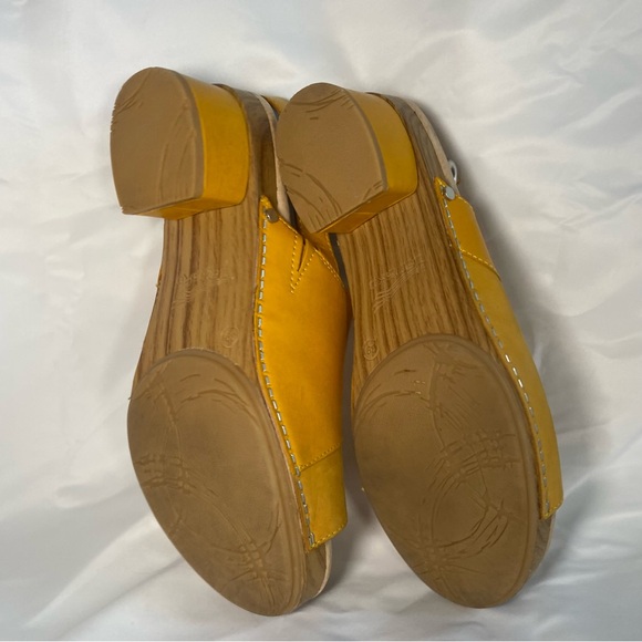 Dansko 3625461500 Womens Yellow Mango Leather Madalyn Slingback Sandals Size 39 - Picture 9 of 12